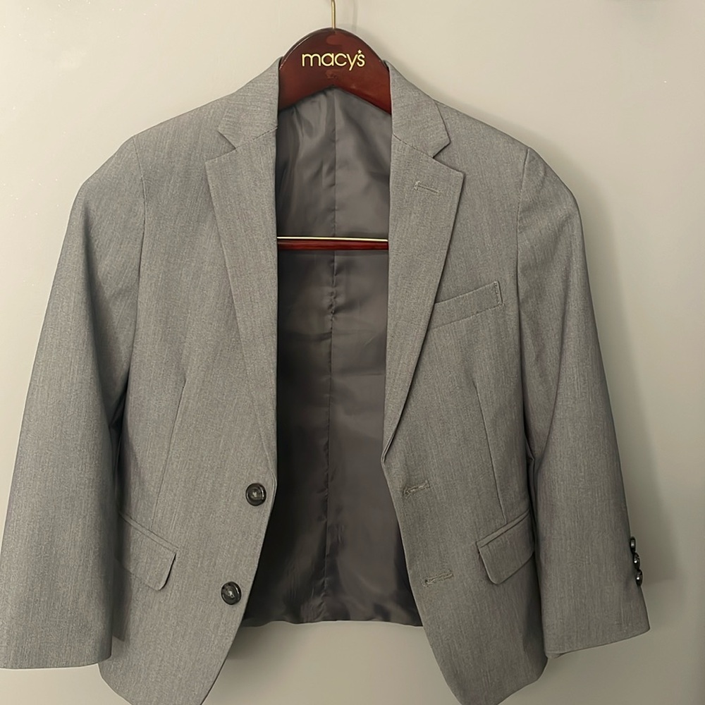 Boys Van Heusen grey 2 pcs suit